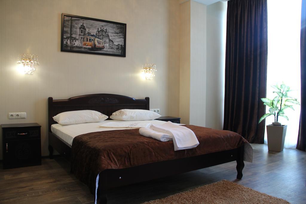 Misteriya Hotel Harkiv Cameră foto